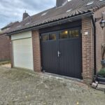Openslaande garagedeuren Berger Luxe Line Twin Satin Plancha glaspaneel RAL 5013