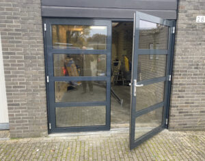 Berger Luxe-Line Twin openslaande deuren gevuld met hardglas