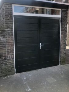 Berger Luxe-Line Twin openslaande deuren met vast bovenpaneel gevuld met hardglas