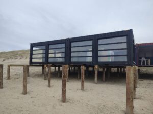 Strandpaviljoen 12 op Texel