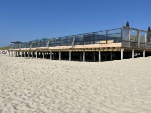 Strandpaviljoen 12 op Texel